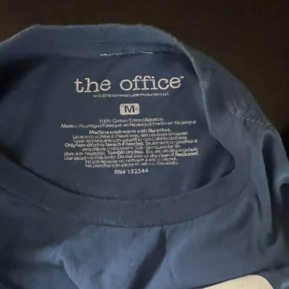 Dunder Mifflin - Men’s Medium T-Shirt - Adult Light Blue & White - The Office - Picture 4 of 4